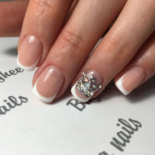 BN-03, Естественно бежевый камуфлирующий полупрозрачный Гель-лак BAGHEERA NAILS